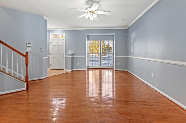 Photo - 5061 Cameo Terrace