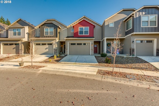 Photo - 114 N 44th Pl