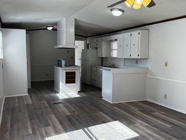 Photo - Three Bedroom Single Wide Home in Troutman Unit 107 Marlo Loop