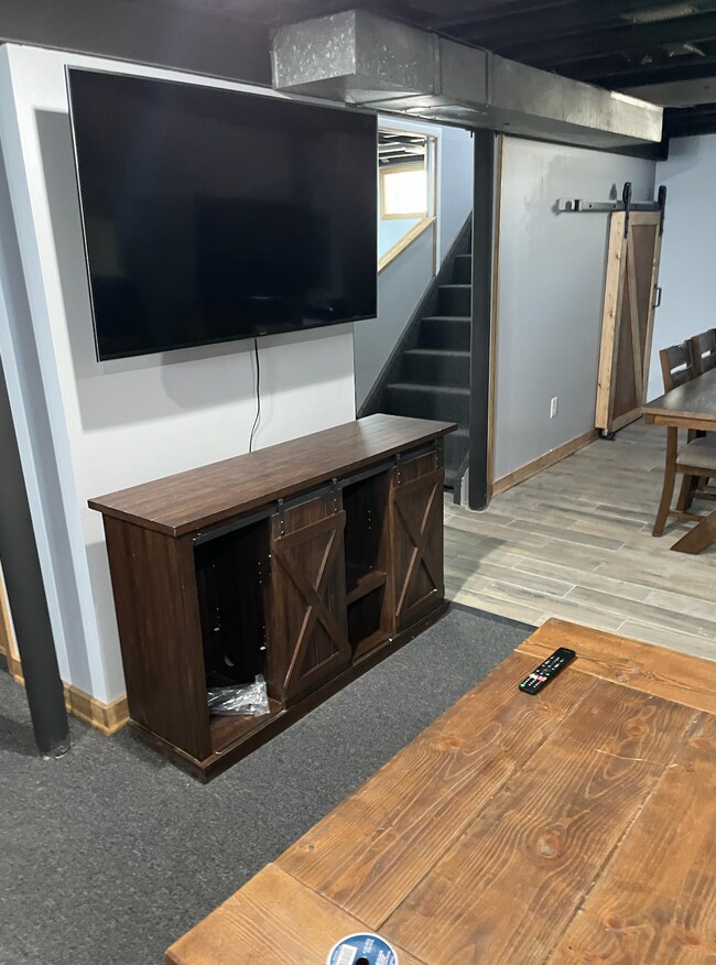 Photo - 1419 Whitcomb Ave