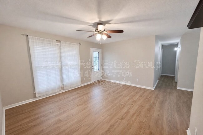 Photo - 1715 Dover Trace Dr