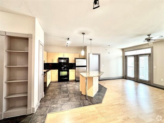 Building Photo - 3660 Richmond Ave. Unit 378 Rental