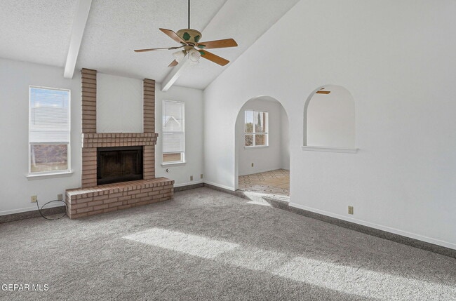 Photo - 905 Mark Wallace Ln