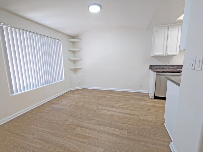 Photo - 912 Croft Ave Unidad 103
