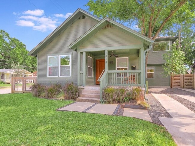 Building Photo - 1313 Garden St