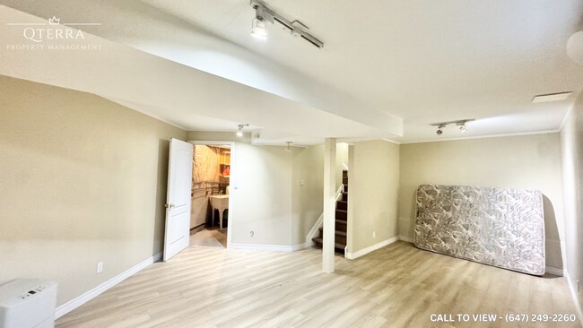 Photo - 459 Beechwood Pl