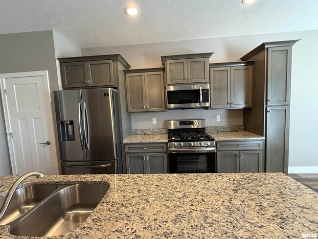 Photo - 4511 Castle Pines Dr