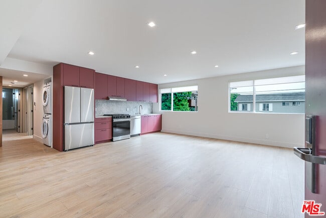 Building Photo - 12425 Texas Ave Unit 15