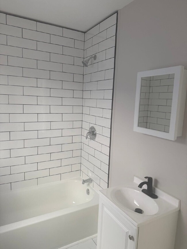 Photo - "Charming 4-Bedroom Townhouse in Trenton – Ideal Urban Living on MLK Jr. Blvd!"