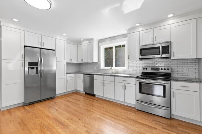102 Orchard Rd