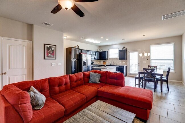 Photo - 317 N Heatherwilde Blvd