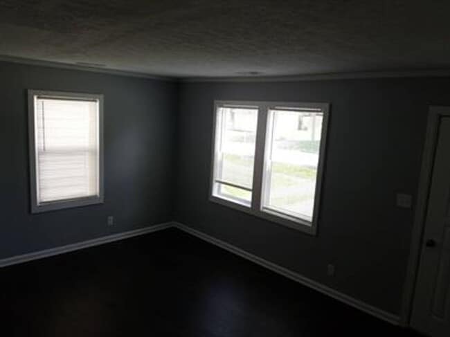 Photo - 1609 Clara Ave