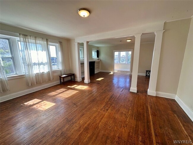 2265 Delaware Ave