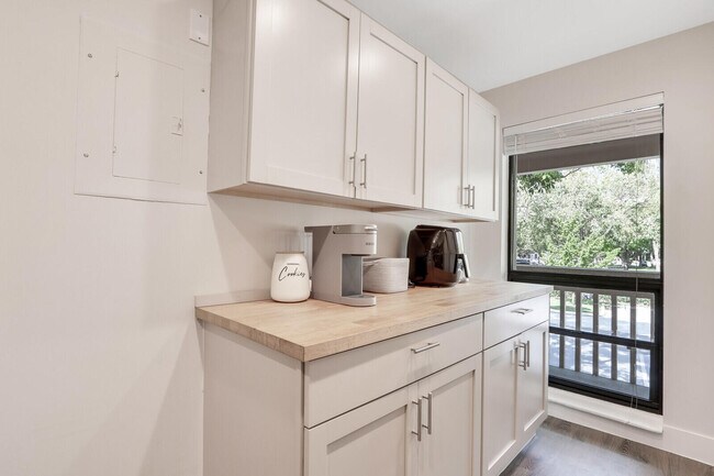 Photo - 133 Brackenwood Rd