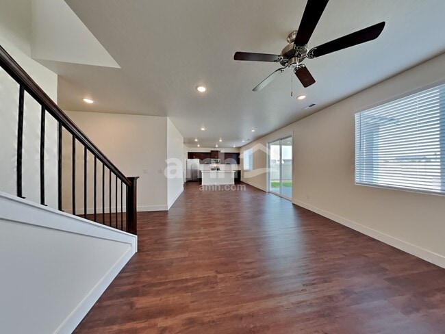 Photo - 1453 N Alderleaf Rd