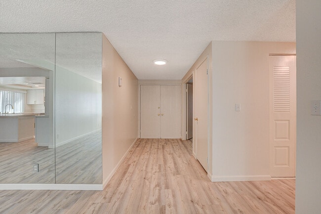 Photo - 2809 Northam St