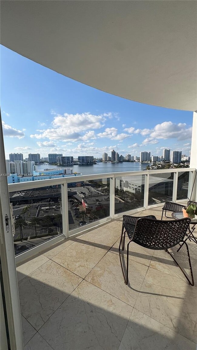 Building Photo - 18201 Collins Ave Unit 1801A