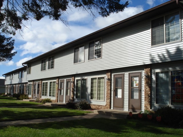 Building Photo - 934 12th Ave S