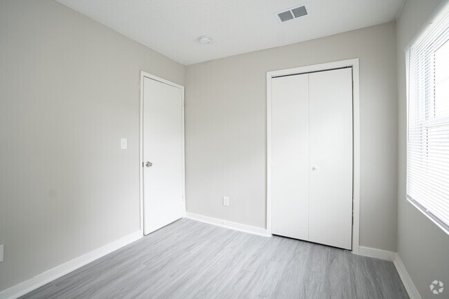 2BR, 1BA – 900SF - Bedroom
