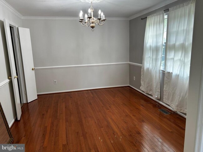 Photo - 5205 Pumphrey Dr