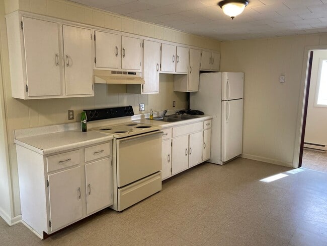 Photo - 632 W Orange St Unit Apt. 2