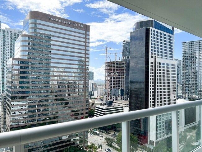 Balcón - 1331 Brickell Bay Dr Unidad 2611