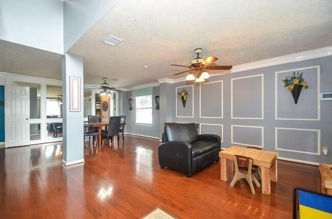 Photo - 20402 Avery Point Dr