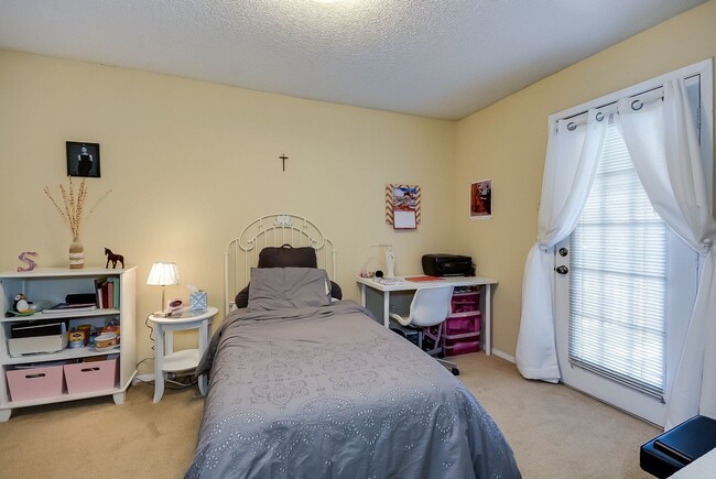 Building Photo - EL308 Unit EL308