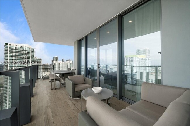 Photo - 88 SW 7th St Unit 3412