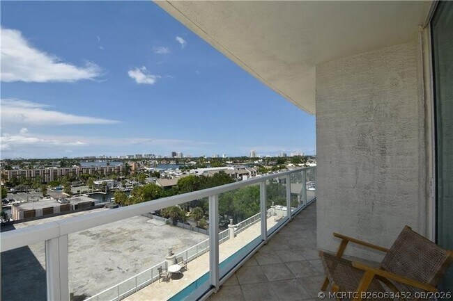 1819 SE 17th St Unit 804