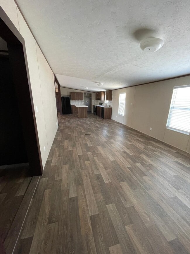 Building Photo - 72 Rd 5128