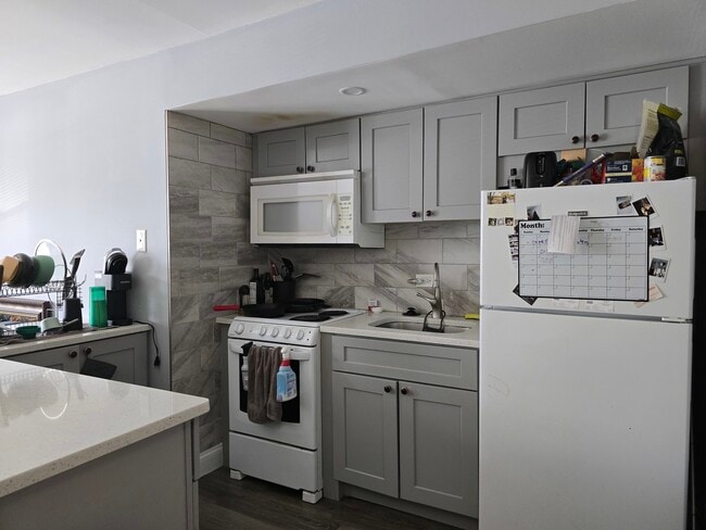 Photo - 1319 Ogden Ave Unit 3