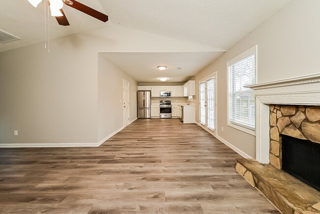 Photo - 116 Taylor Knoll Way House