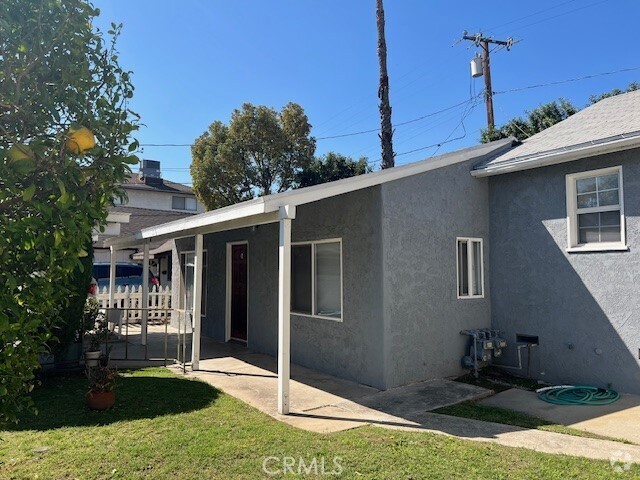 Building Photo - 163 Junipero Serra Dr Rental