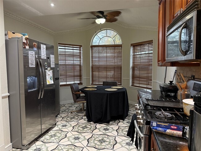 Photo - 9442 Carmalee St