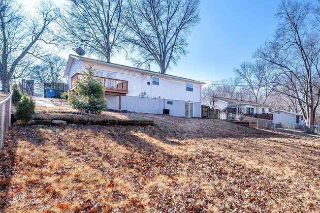 Photo - 3633 Shores Dr