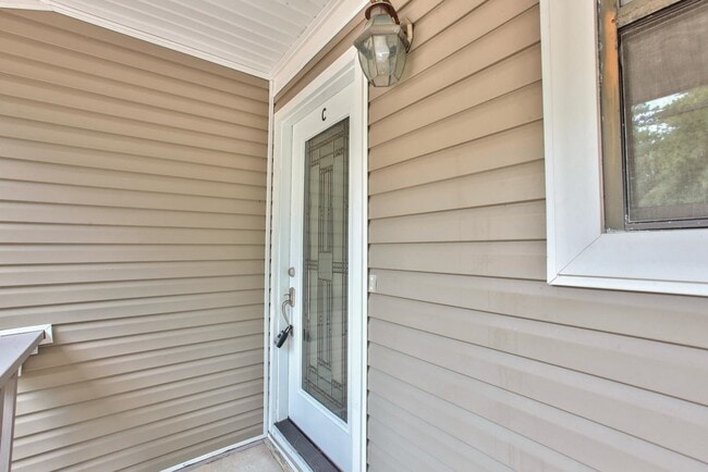 Photo - 2913 Woodrich Dr