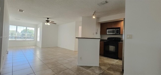 Photo - 3390 Pinewalk Dr N Unit 1026
