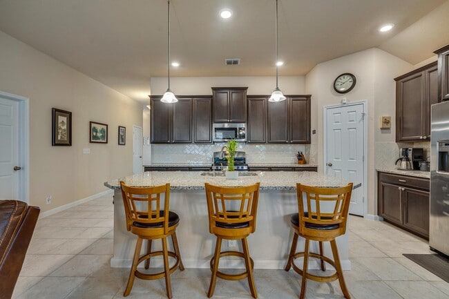 Photo - 12515 Ponder Ranch