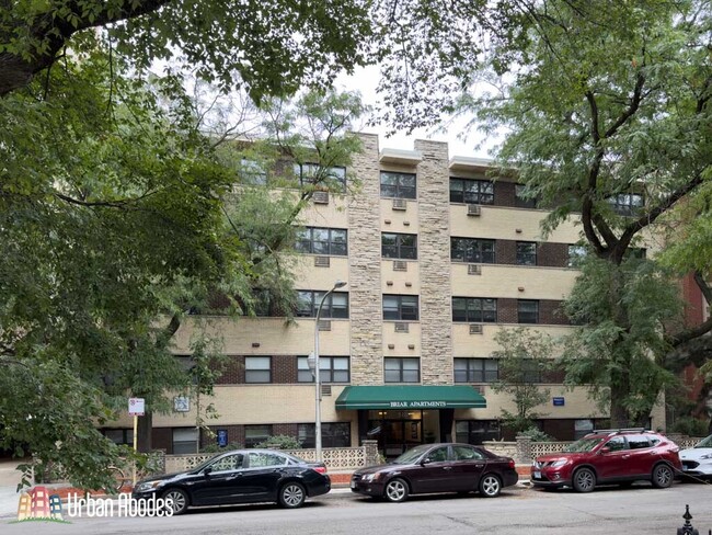 Building Photo - 510 W Briar Pl Unit M195 Rental