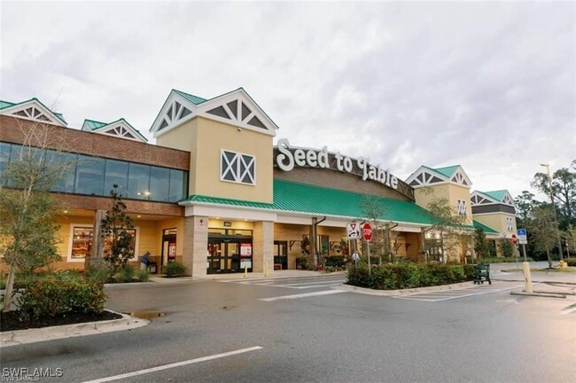 Building Photo - 2700 Cypress Trace Cir Unit 3134