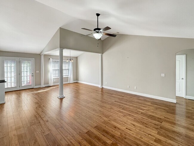 Photo - Stunning 3BR / 2BA ONE LEVEL Home in conve...