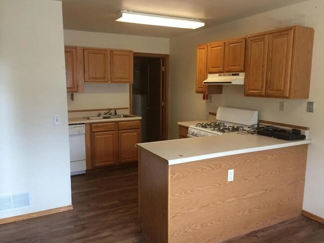 Photo - 1209 Jack Pine Dr