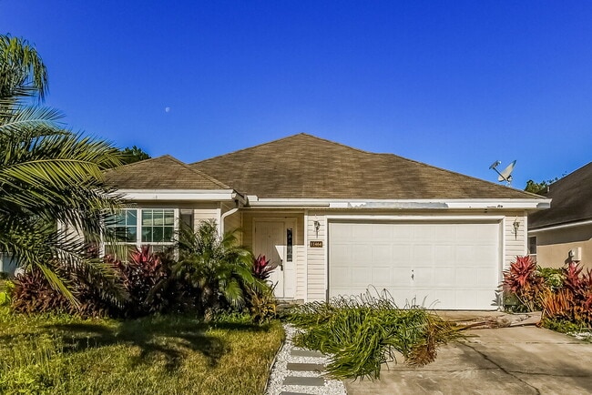Building Photo - 11464 Oakbank Ct Rental