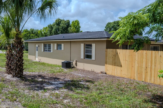 Photo - 2078 Keyes Ln