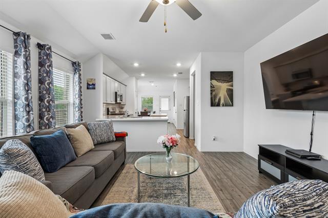 Photo - 4001 Fairmont Ln