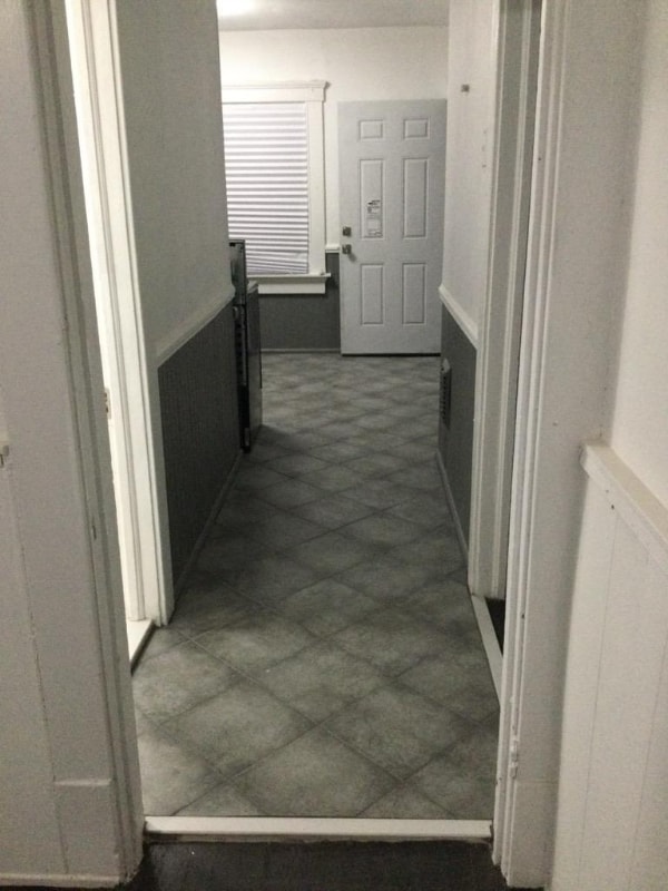 Building Photo - 1382 E 85th St Rental