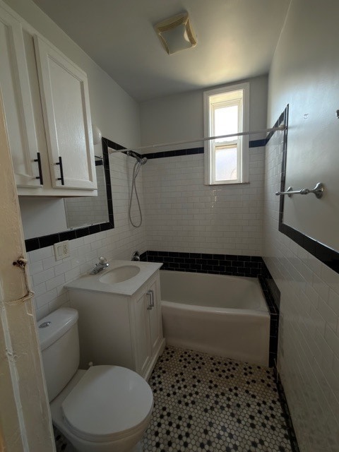 Photo - 2723 W 18th St