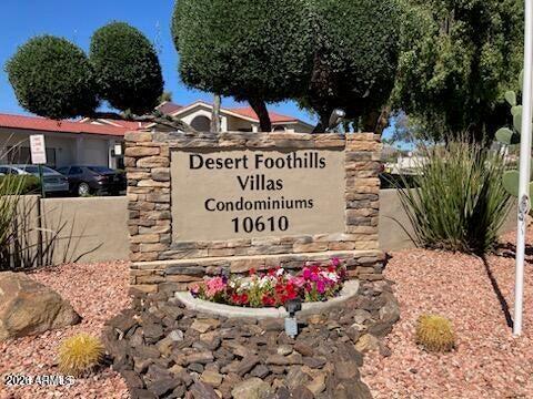 Building Photo - 10610 S 48th St Unit 2058