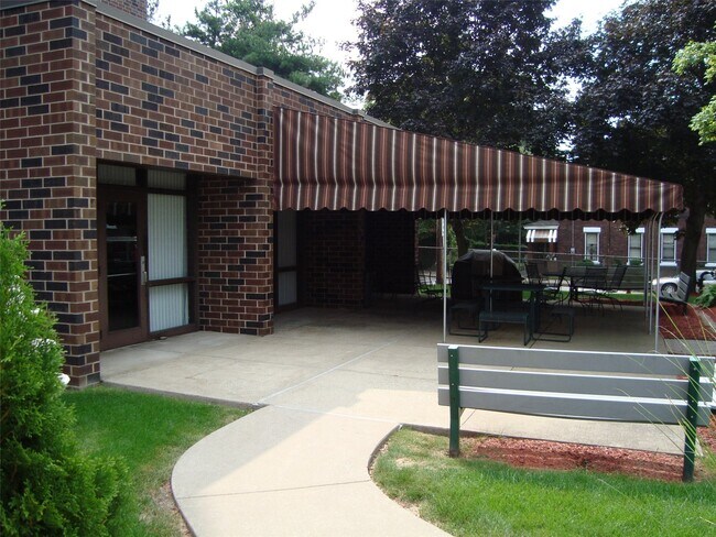 Photo - 1826 Monongahela Ave